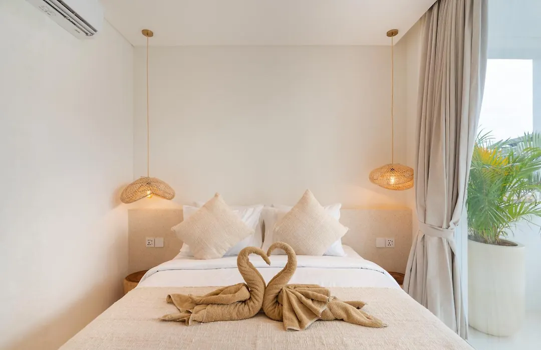 Villa Valli - 3Br Indoor Living - Sauna - Bingin-1